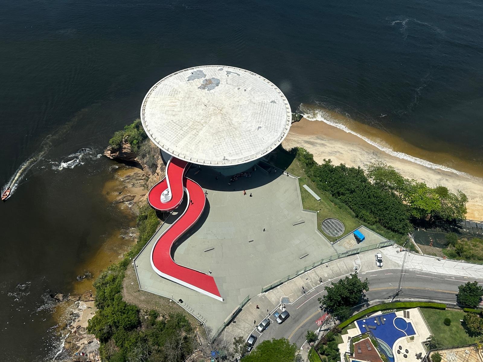 a-transfert-to-brazil-blog-En-dehors-des-battus-MAC