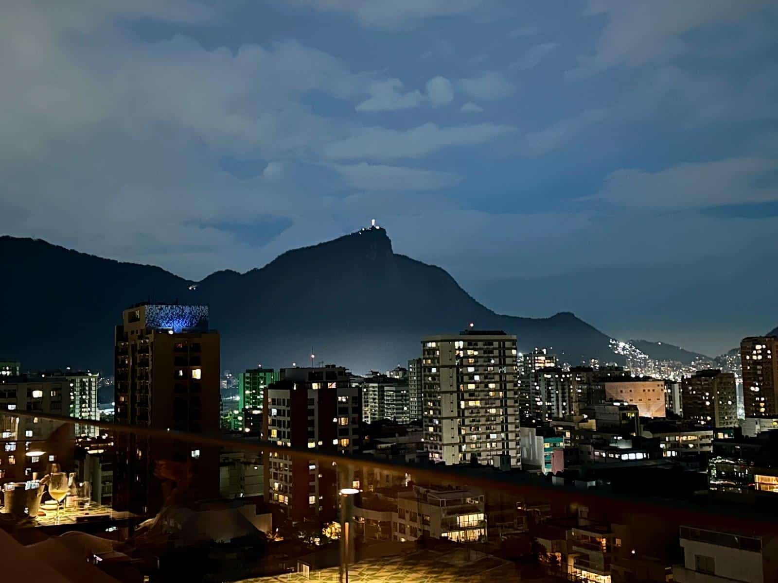 a-transfert-to-brazil-blog-En-dehors-des-battus-by-night